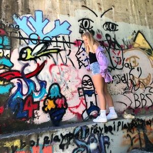 Meet your Posher, Lucy